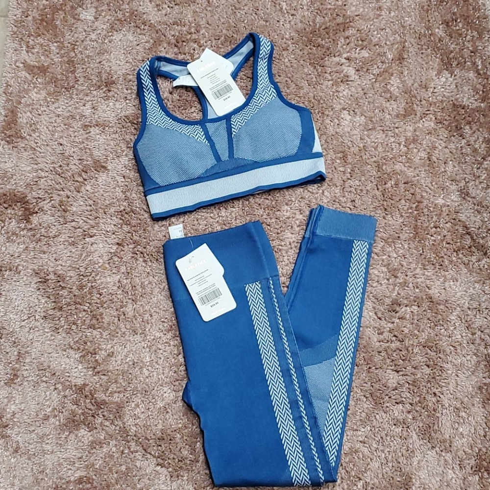 Fabletics Seamless Set